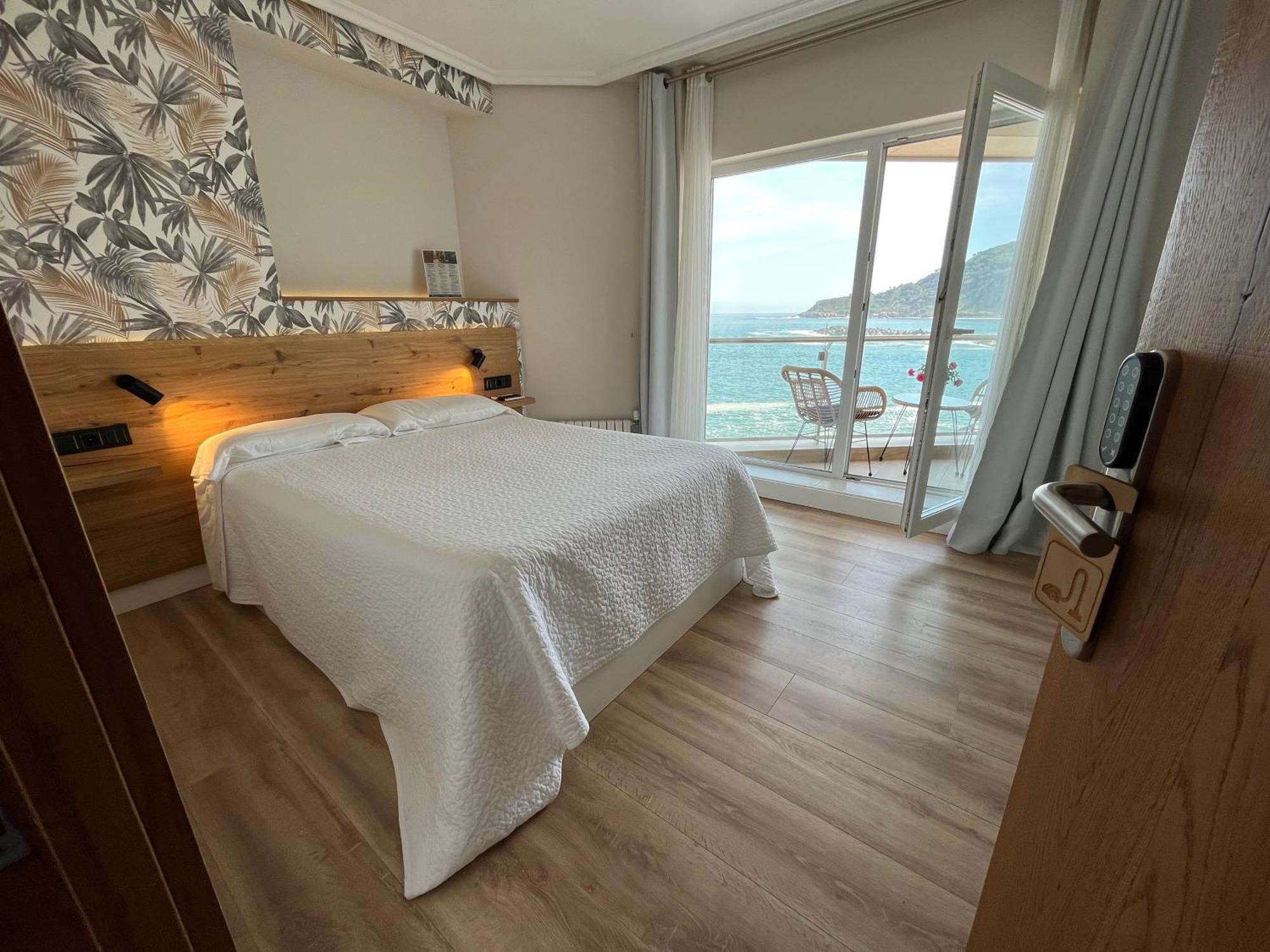 Pension Itxasoa San Sebastián Zewnętrze zdjęcie