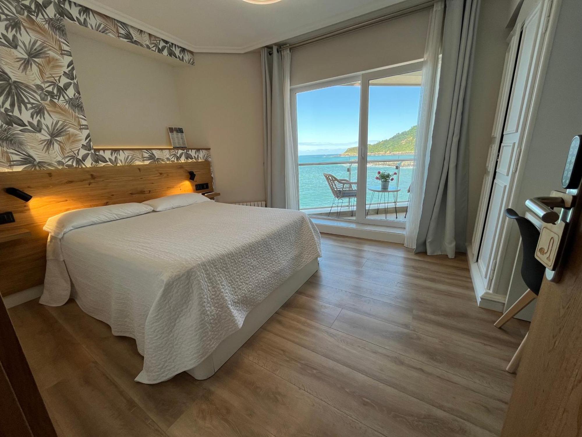 Pension Itxasoa San Sebastián Zewnętrze zdjęcie